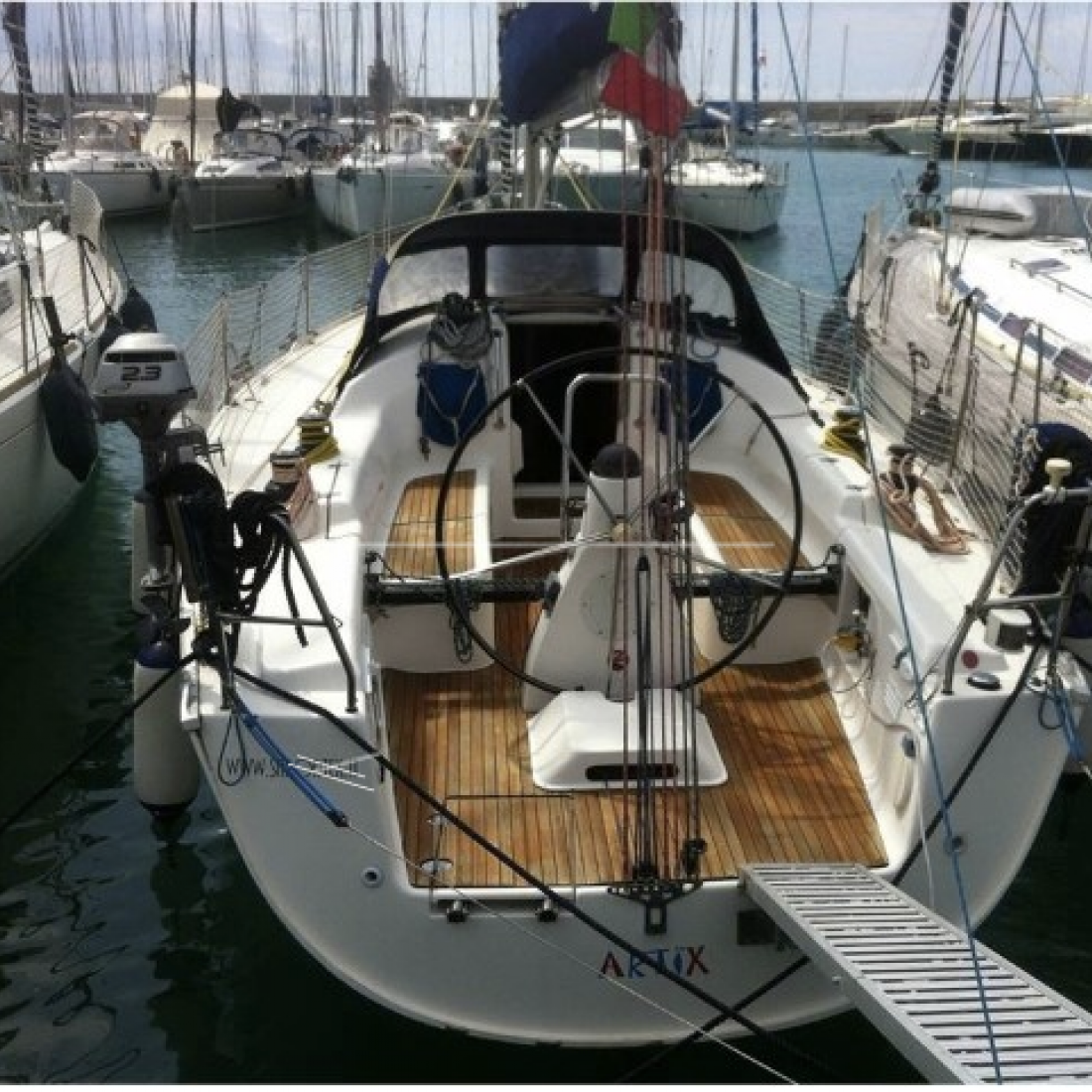 sail vela toscana elba capraia corsica charter