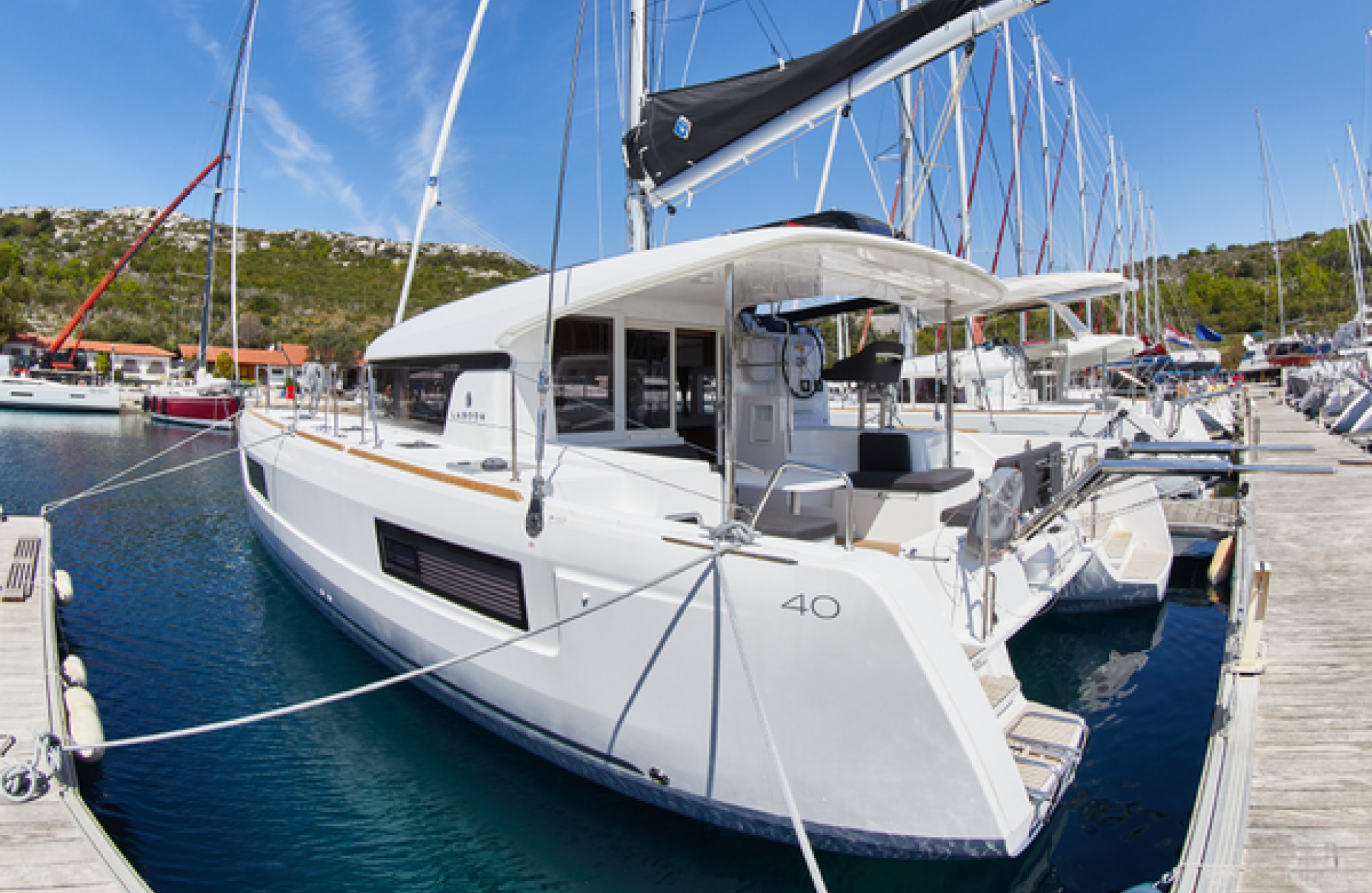 cat catamarano charter rent boat sail croatia croazia 