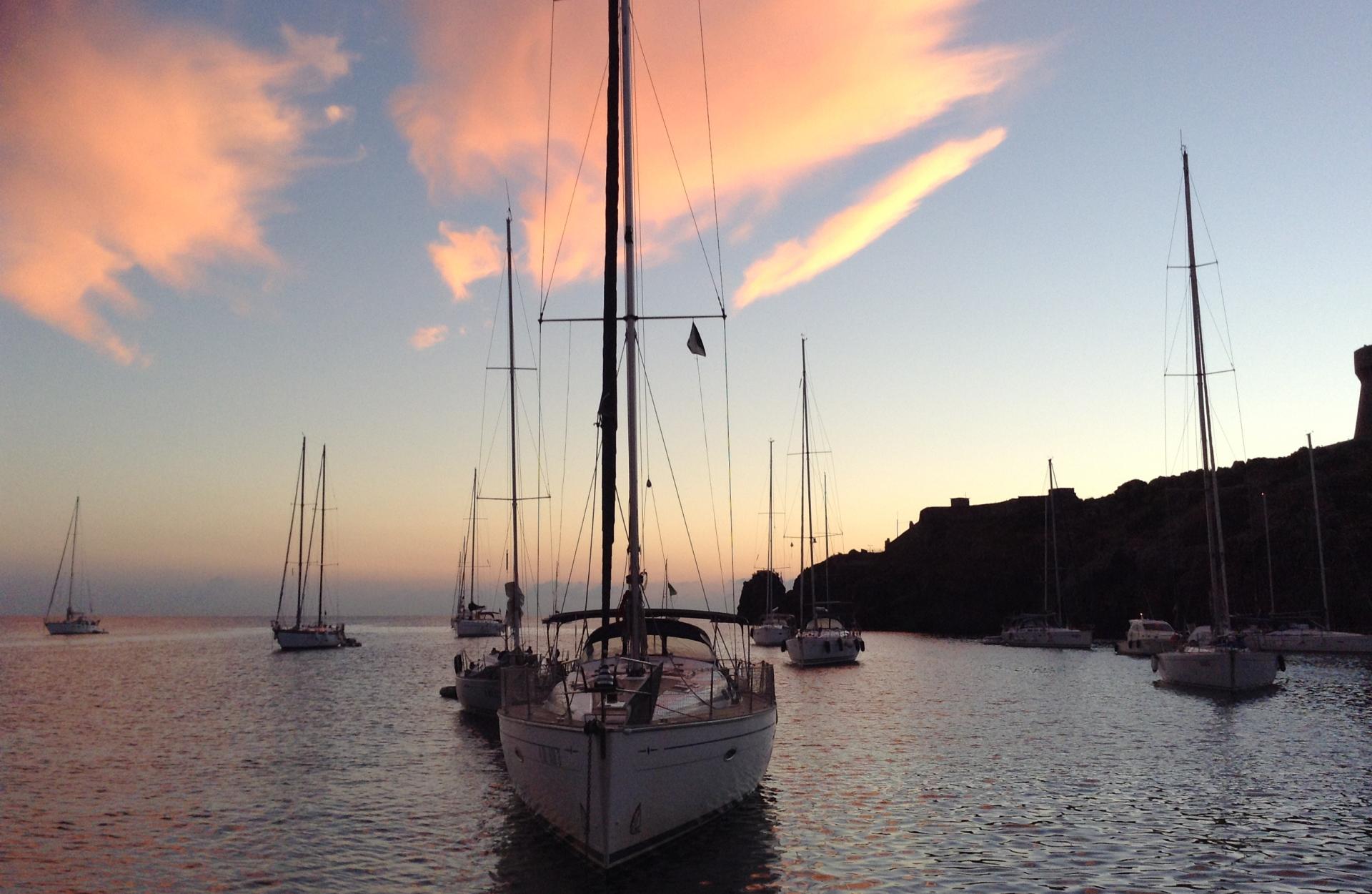 pasqua, primavera, liberazione, barca a vela