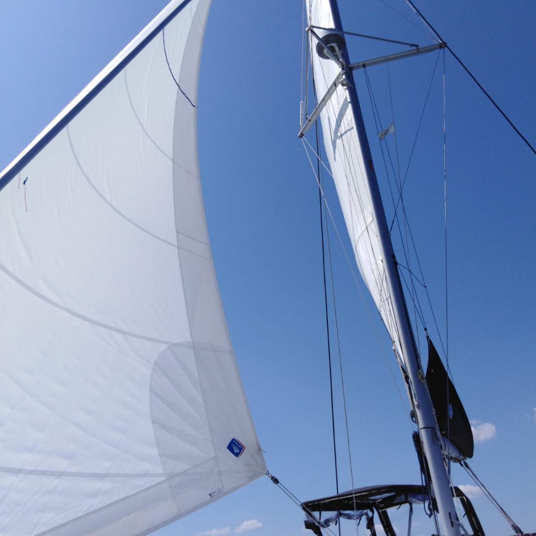 lagoon catamarano punta ala toscana charter barca vela skipper vacanze italia