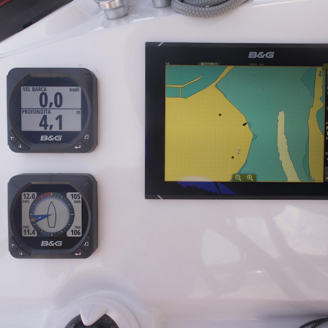 lagoon cat catamarano grecia ionio lefkas charter vela sail skipper itaca zante
