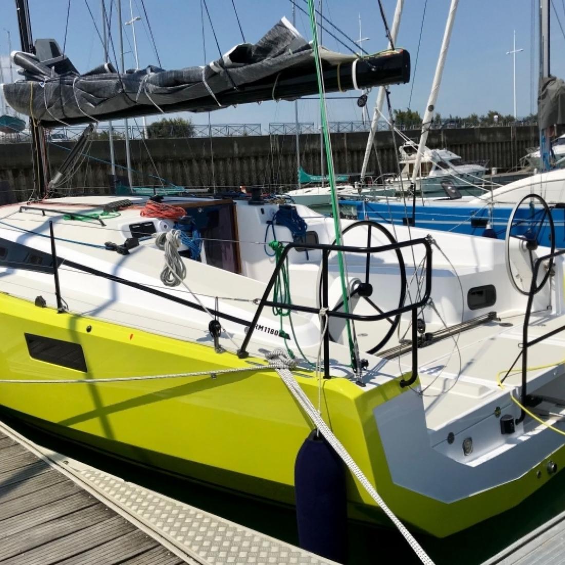 sailboat barca vela bareboat charter france francia costa azzurra porquerolles tolone provenza 