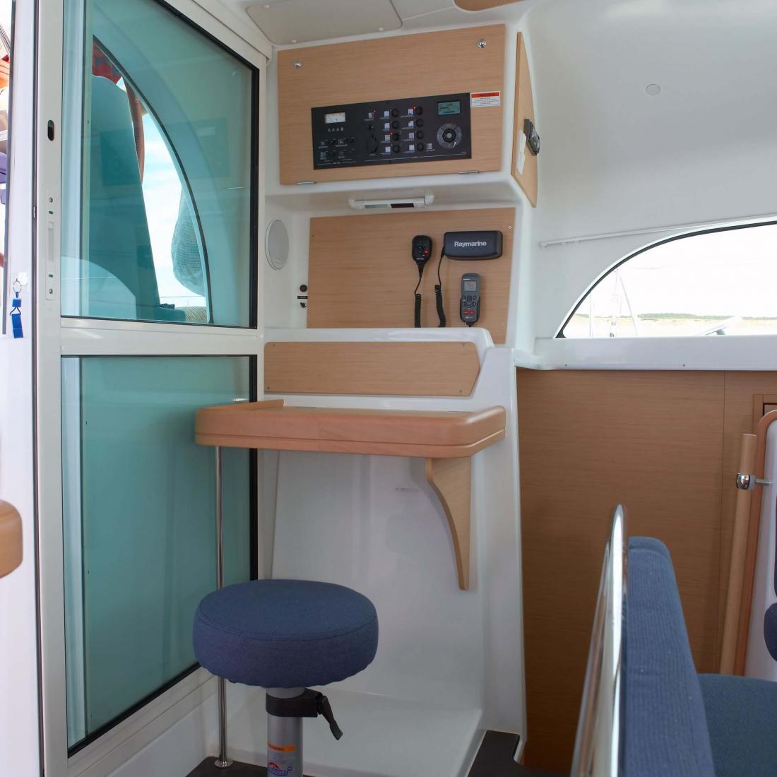 lagoon cat catamarano croatia croazia sibenik charter bareboat skipper vela sail adriatic