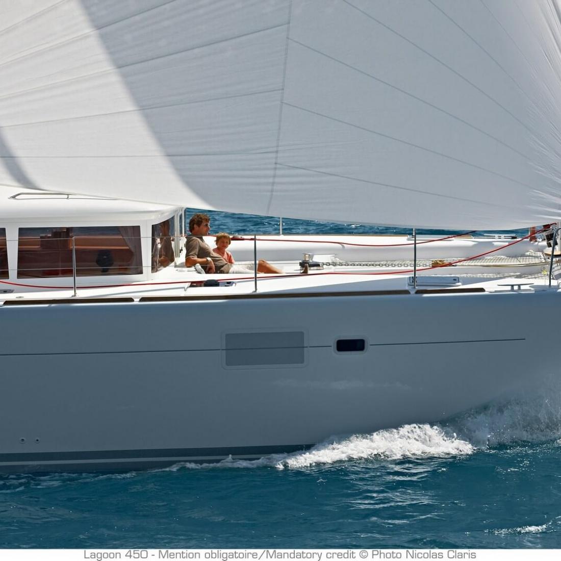 lagoon cat catamarano croatia croazia dubrovnik ragusa charter bareboat skipper vela sail adriatic