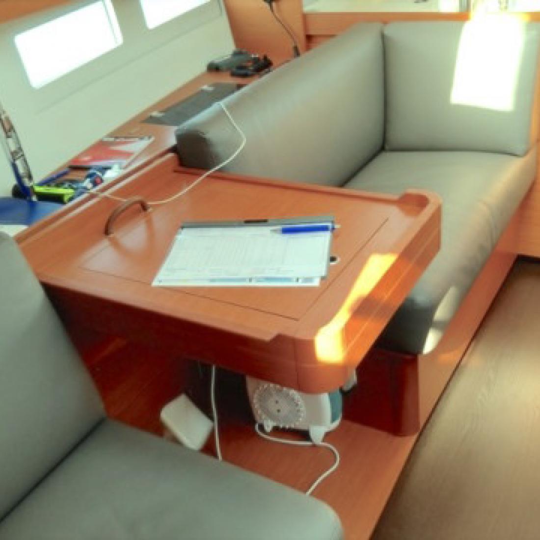 doufur vela sail charter toscana elba skipper bareboat