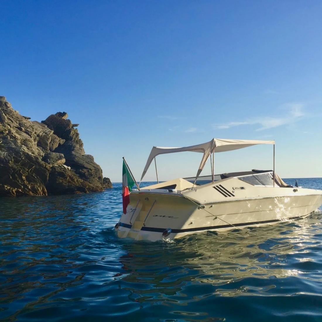 riva portovenere barca motore vacanza